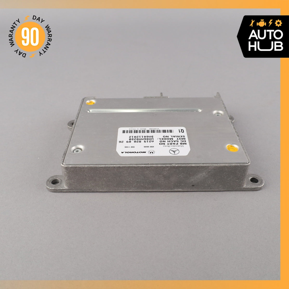 06-12 Mercedes R230 SL550 ML63 E350 Communication Control Module 2198200926 OEM - photo 4