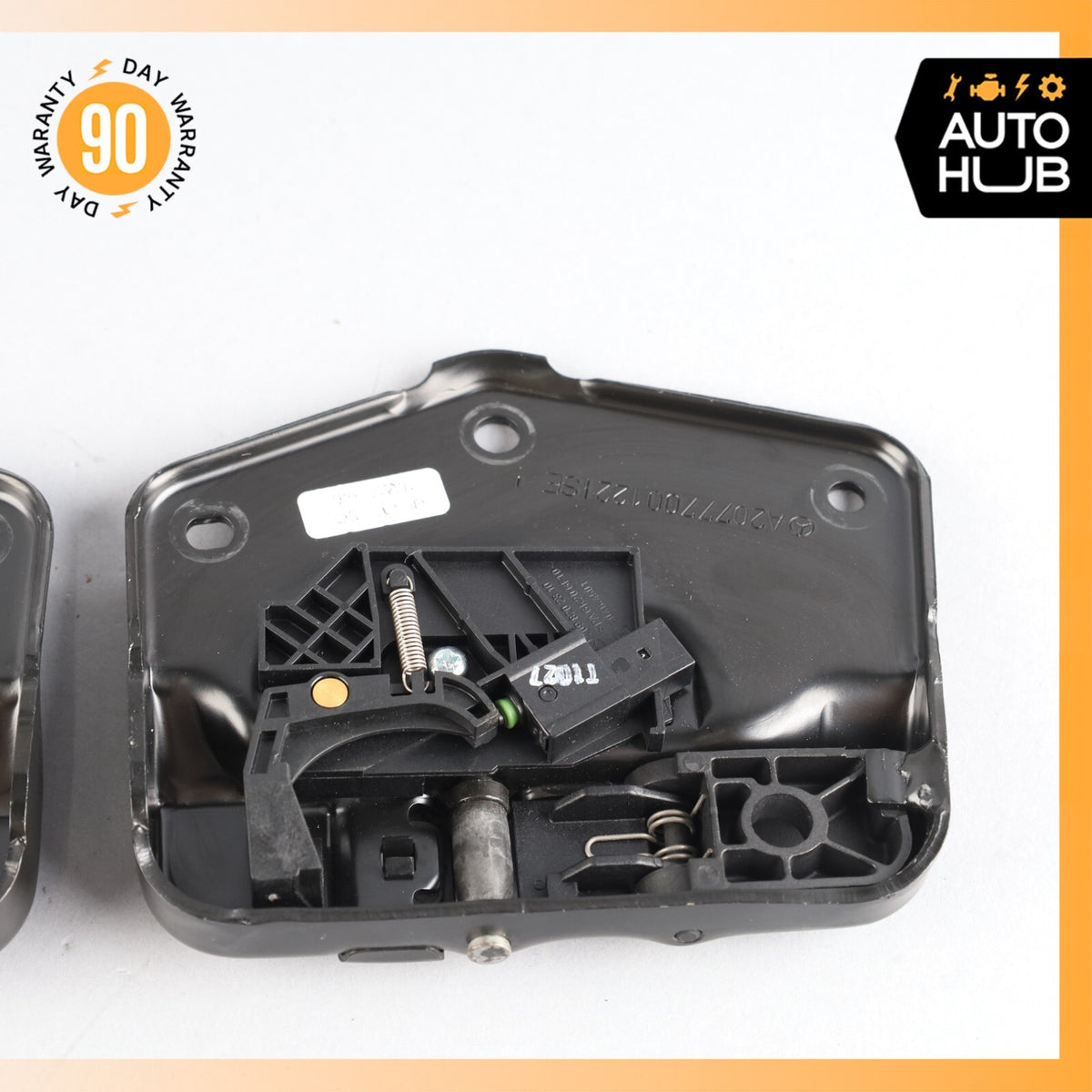 11-17 Mercedes W207 E550 E350 E400 Front Top Roof Lock Latch Cover Set of 2 OEM - photo 6