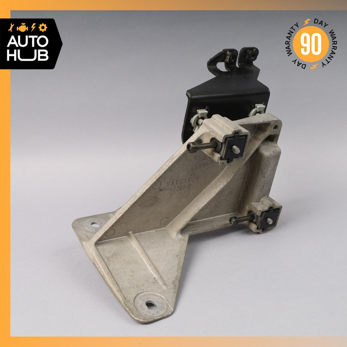 04-05 Cadillac XLR Adaptive Cruise Control Bracket 10302893 OEM - photo 1