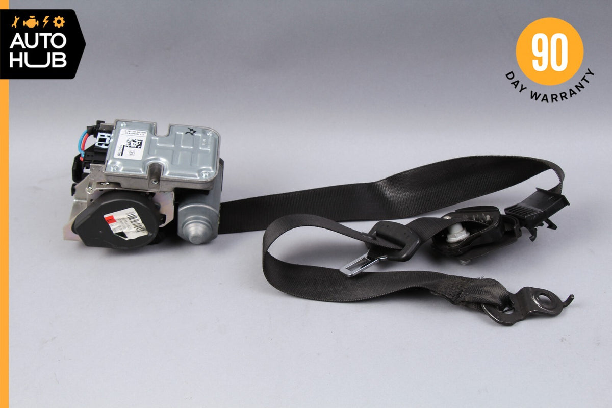 07-09 Mercedes W211 E550 E350 CLS550 Front Left Driver Side Seat Belt Black OEM - photo 1