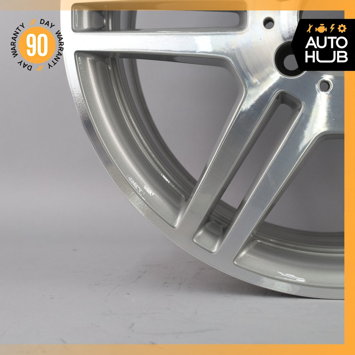 Mercedes W207 E550 E400 E350 AMG 8 x 18 18'' Wheel Rim 2074011302 OEM - photo 5
