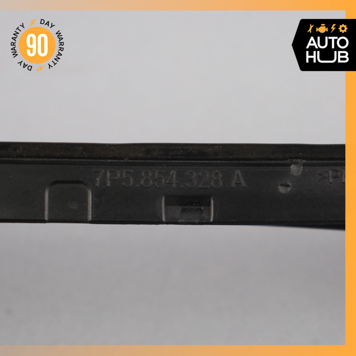 2012 Porsche Cayenne 958 S Hybrid Right Passenger Windshield Molding Black OEM - photo 9