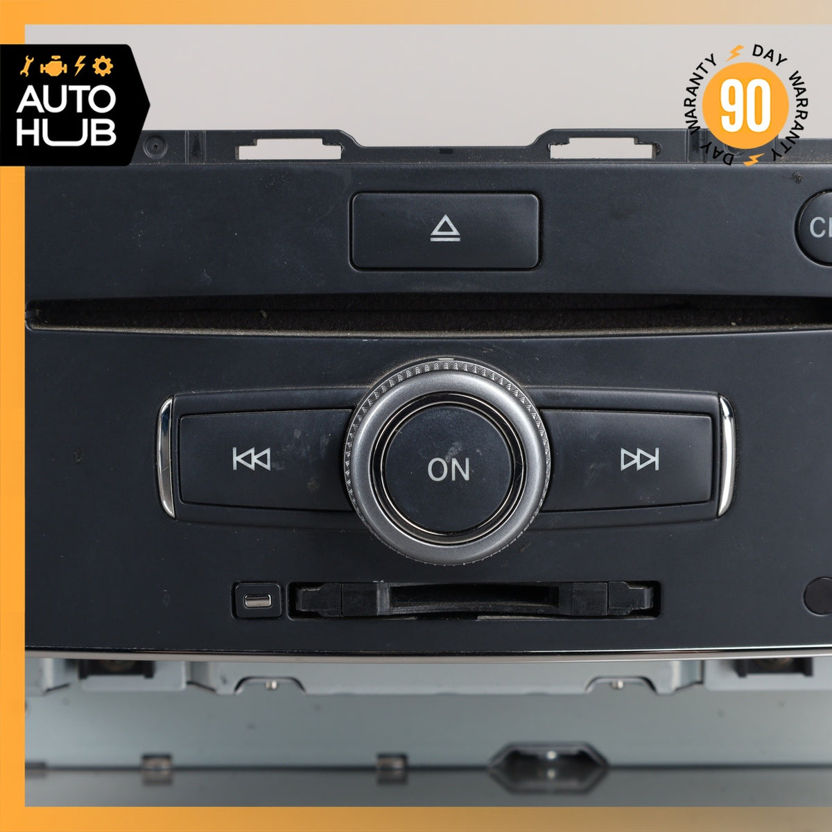 2009 Mercedes W204 C63 AMG C300 C350 Navigation Command Head Unit CD Audio OEM - photo 4