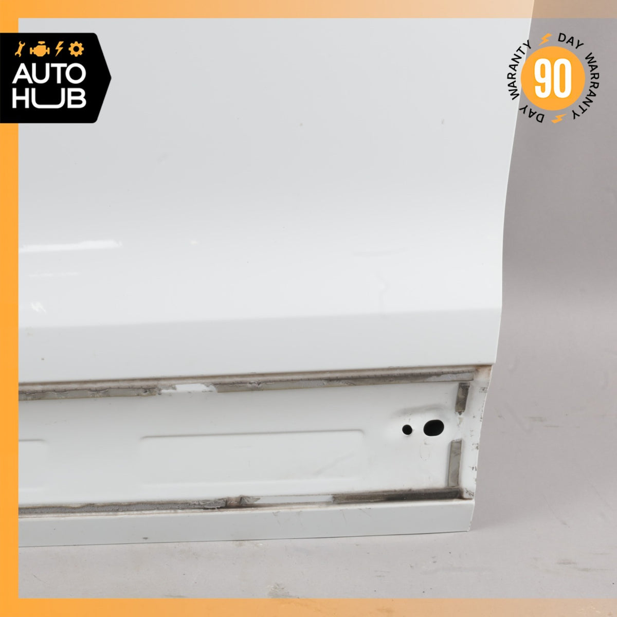 15-26 Porsche Macan 95B Front Left Door Shell Pure White 95B831021 OEM 88k - photo 8