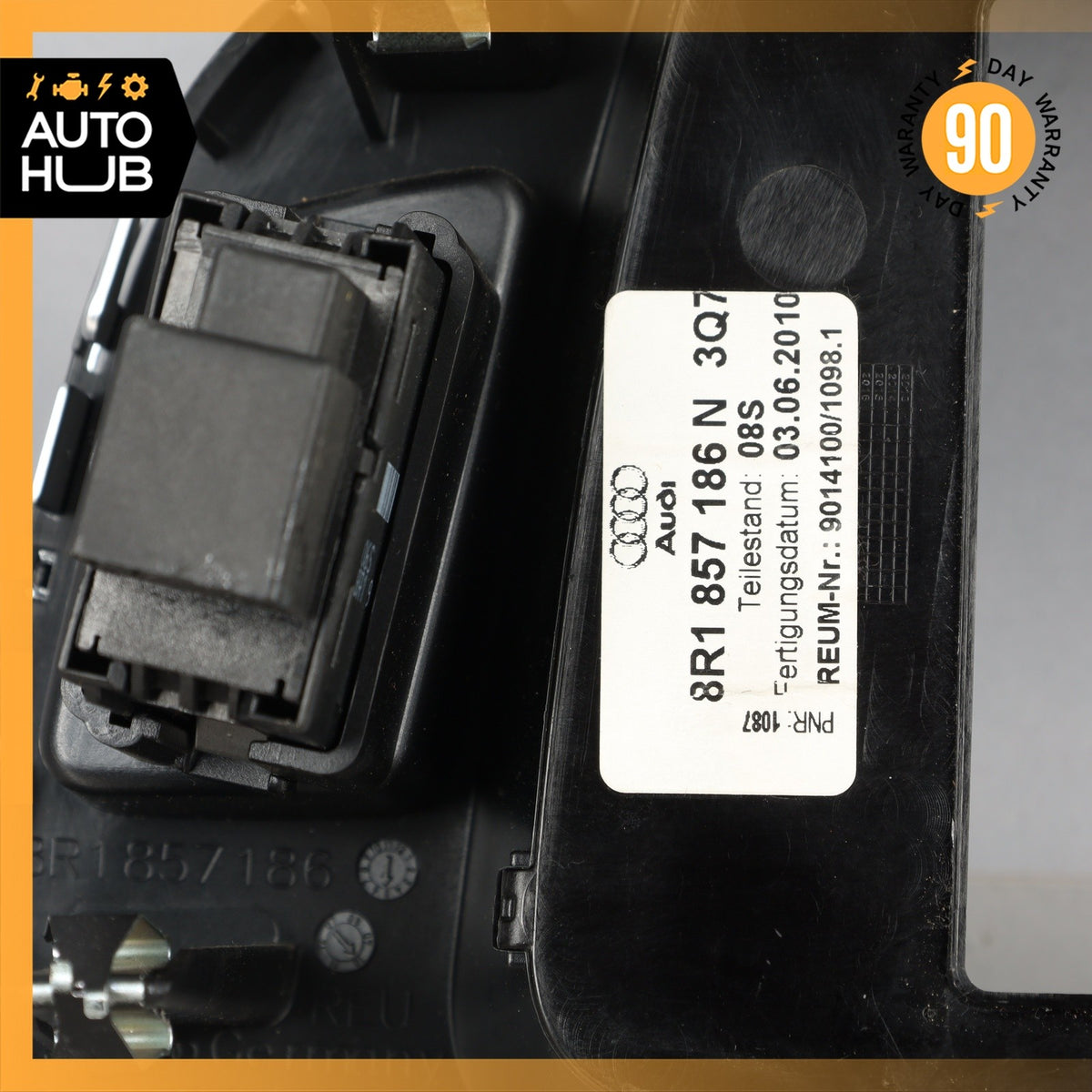 09-12 Audi 8R Q5 Dashboard Display Screen Trim Bezel Cover OEM - photo 7