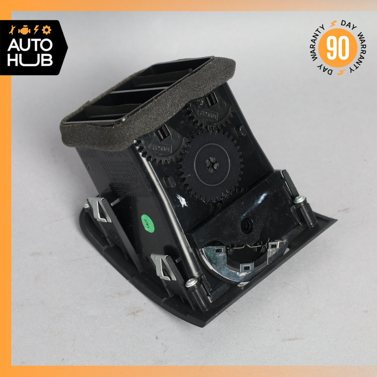 08-19 Maserati GranTurismo M145 Front Right or Left Console AC A/C Air Vent OEM - photo 7