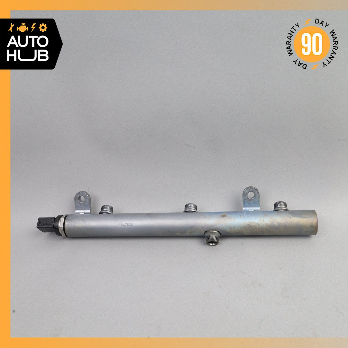 12-16 Mercedes X166 GL350 ML350 3.0L Bluetec Right Fuel Gas Injection Rail OEM - photo 1