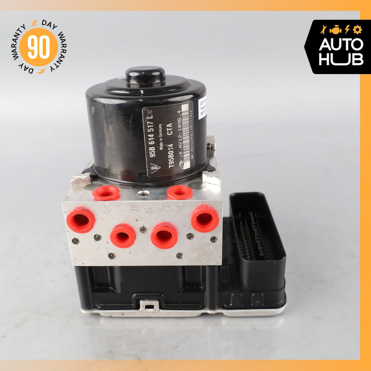 17-18 Porsche Macan 95B ABS Hydraulic Pump Control Module 95B907379L OEM - photo 5