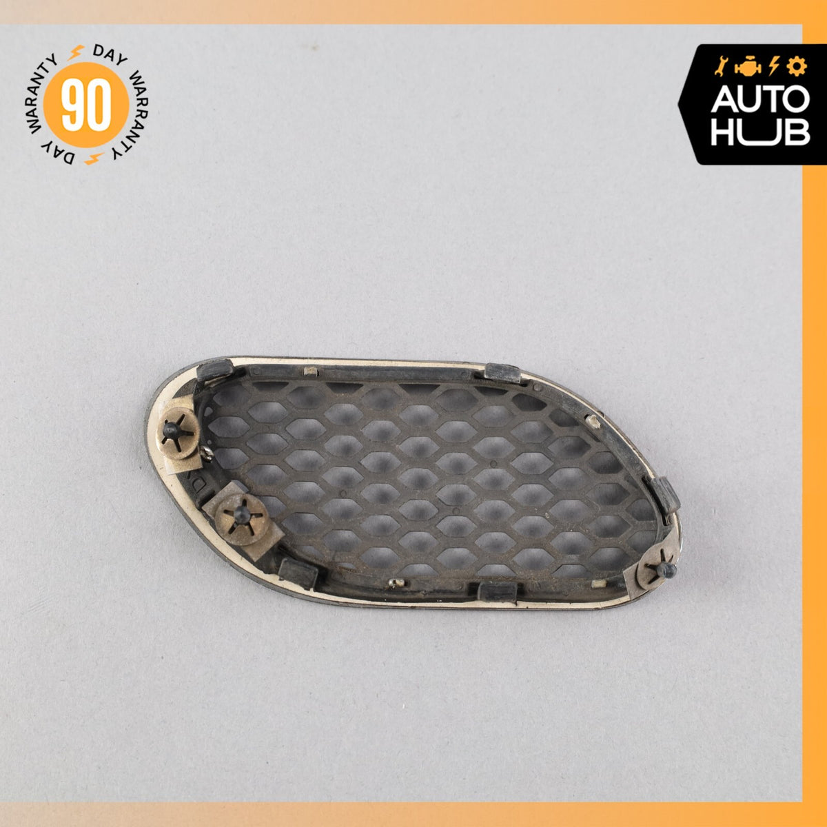 03-13 Maserati Quattroporte M139 Fender Grill Grille Vent Right Side OEM 68k - photo 4