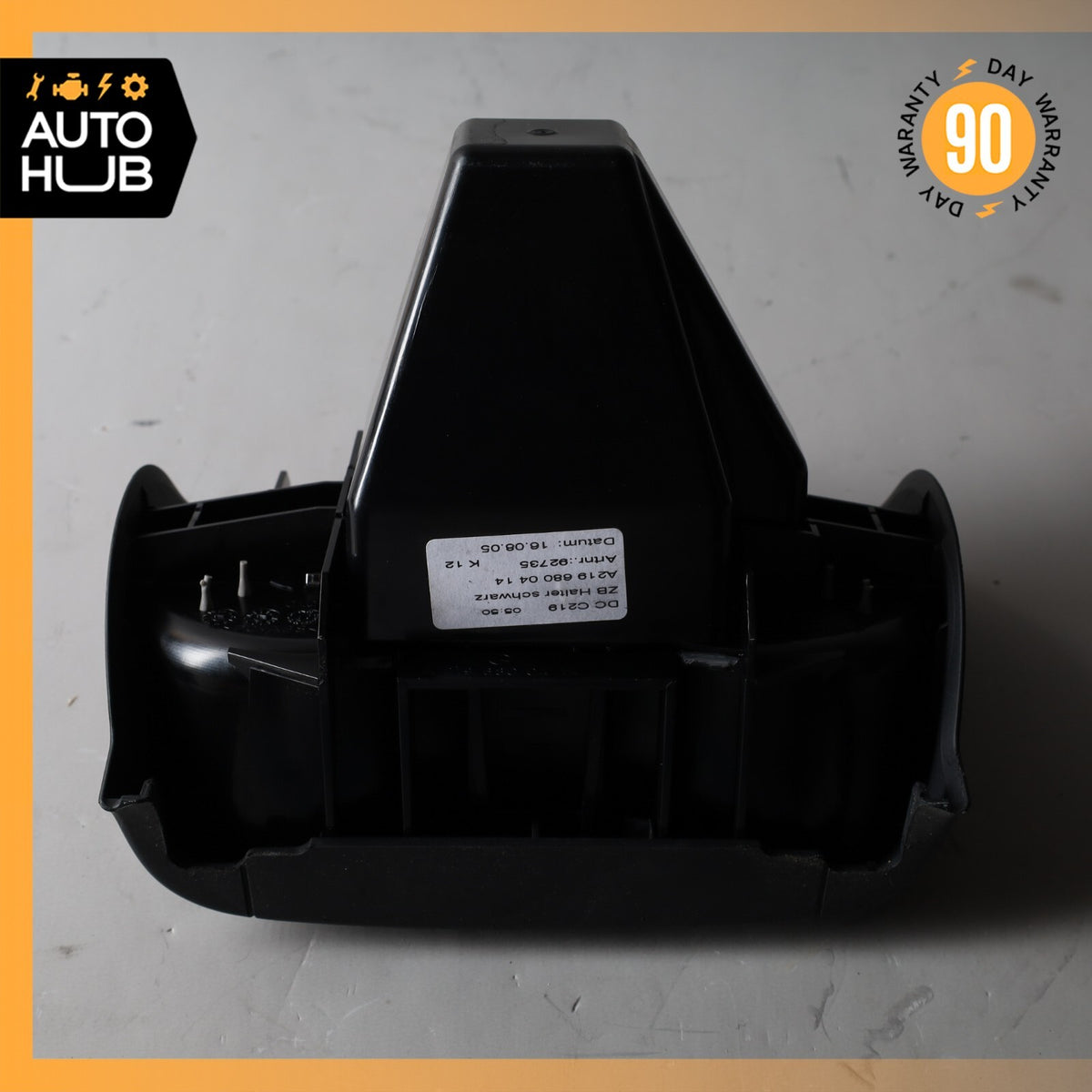 Mercedes W219 CLS500 Center Console Cup Holder Compartment OEM - photo 8