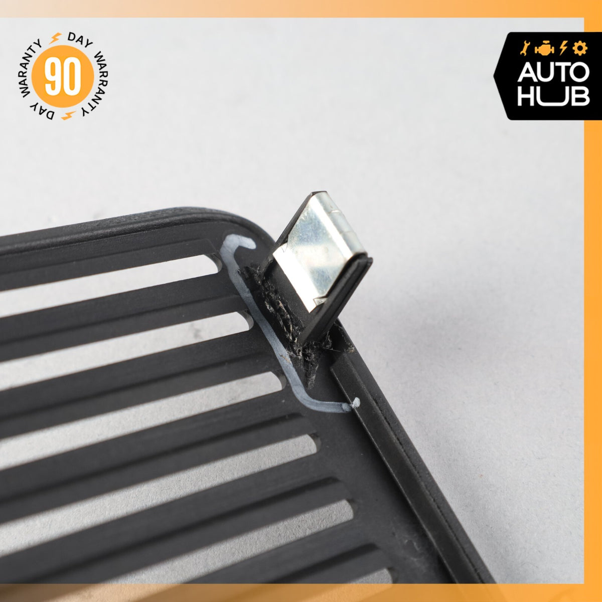 03-19 Maserati Quattroporte M139 Dash Dashboard Vent Grille Cover w/ Sensor OEM - photo 10