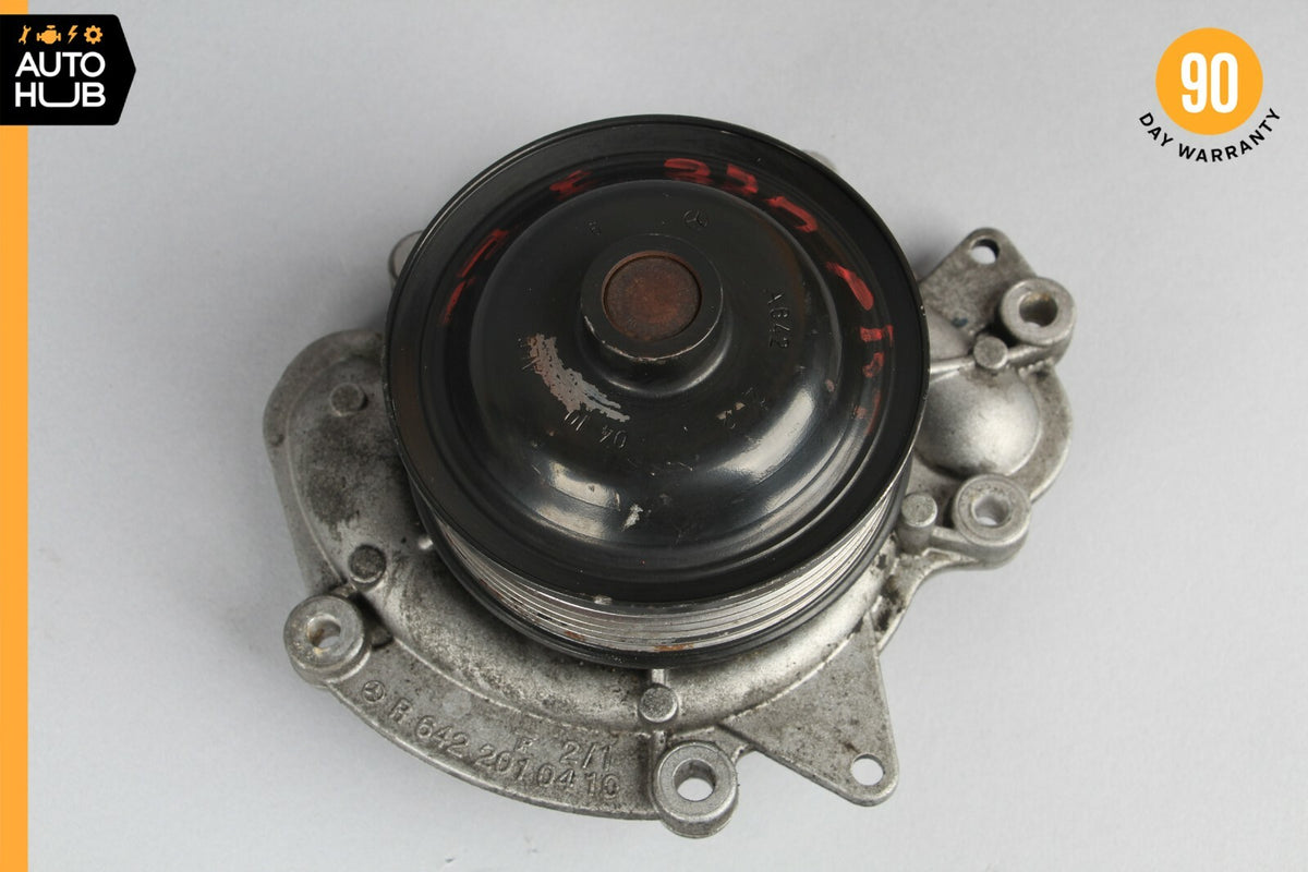 Mercedes W211 E320 R350 ML320 BlueTec Diesel Engine Water Pump 6422010410 OEM - photo 6