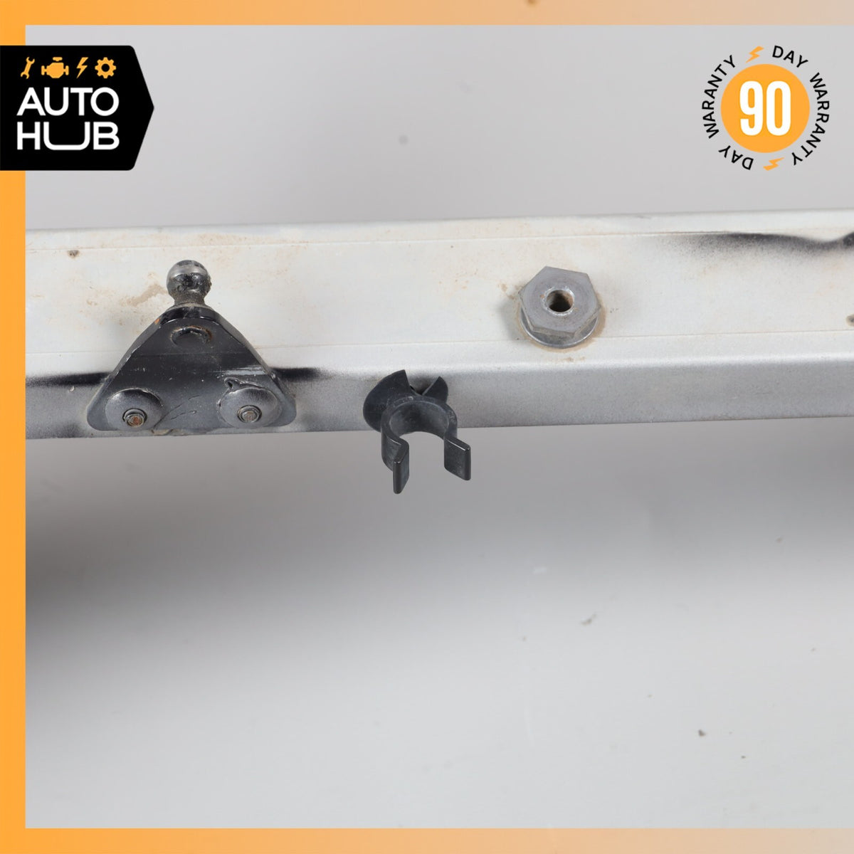 13-18 Aston Martin DB9 Right Passenger Side Fender Support Bracket OEM 35k - photo 5
