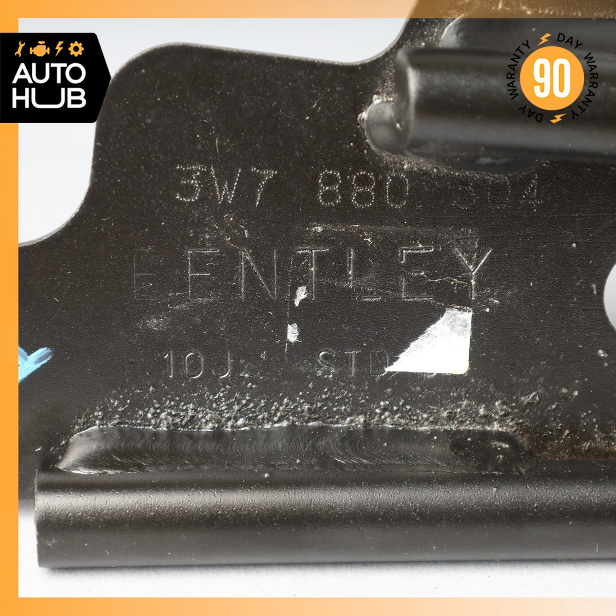 Bentley Continental GTC Seat Belt Extender Guide Right Side OEM - photo 11