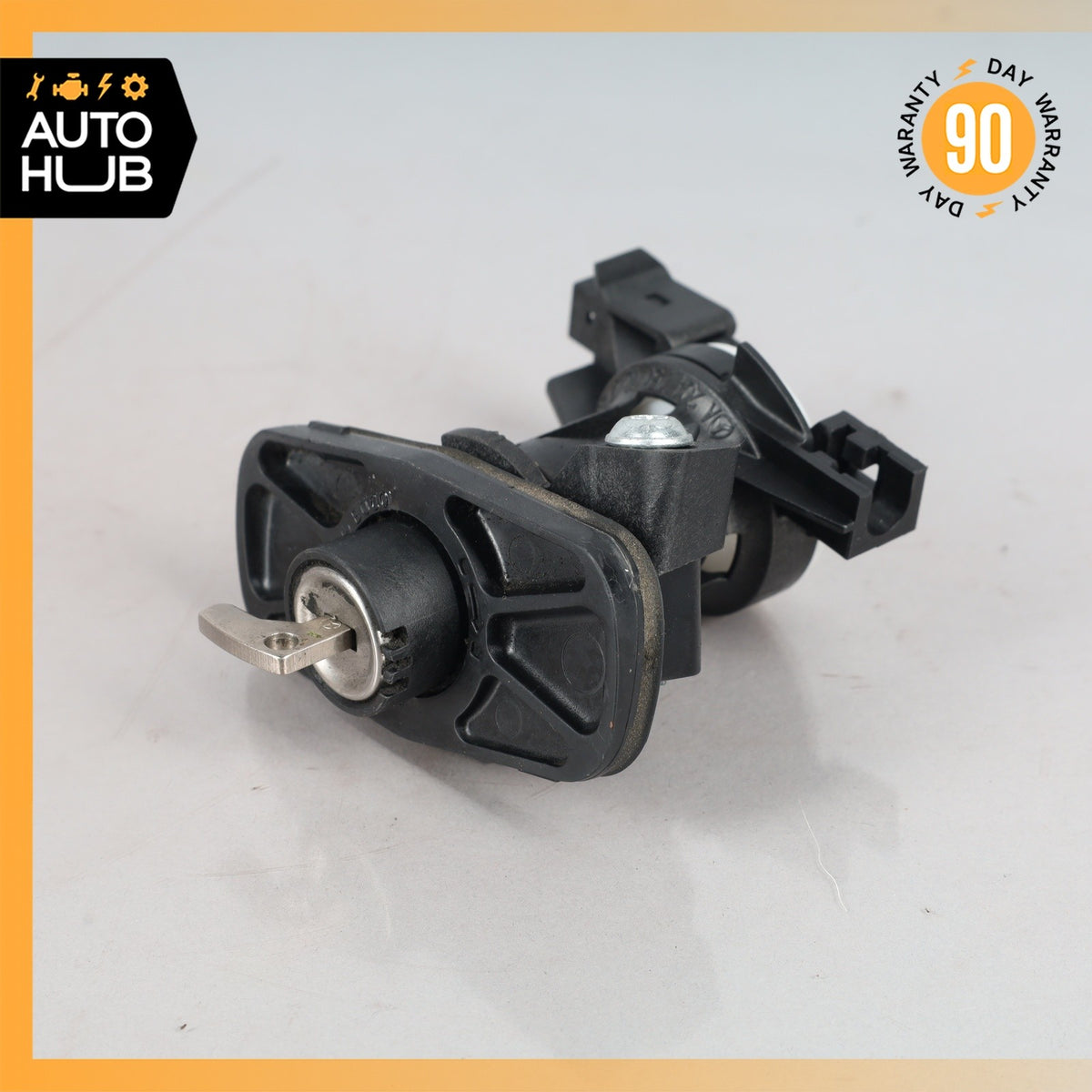 Mercedes W212 E350 E400 SL400 C250 Trunk Lid Latch Lock w/ Key OEM - photo 1