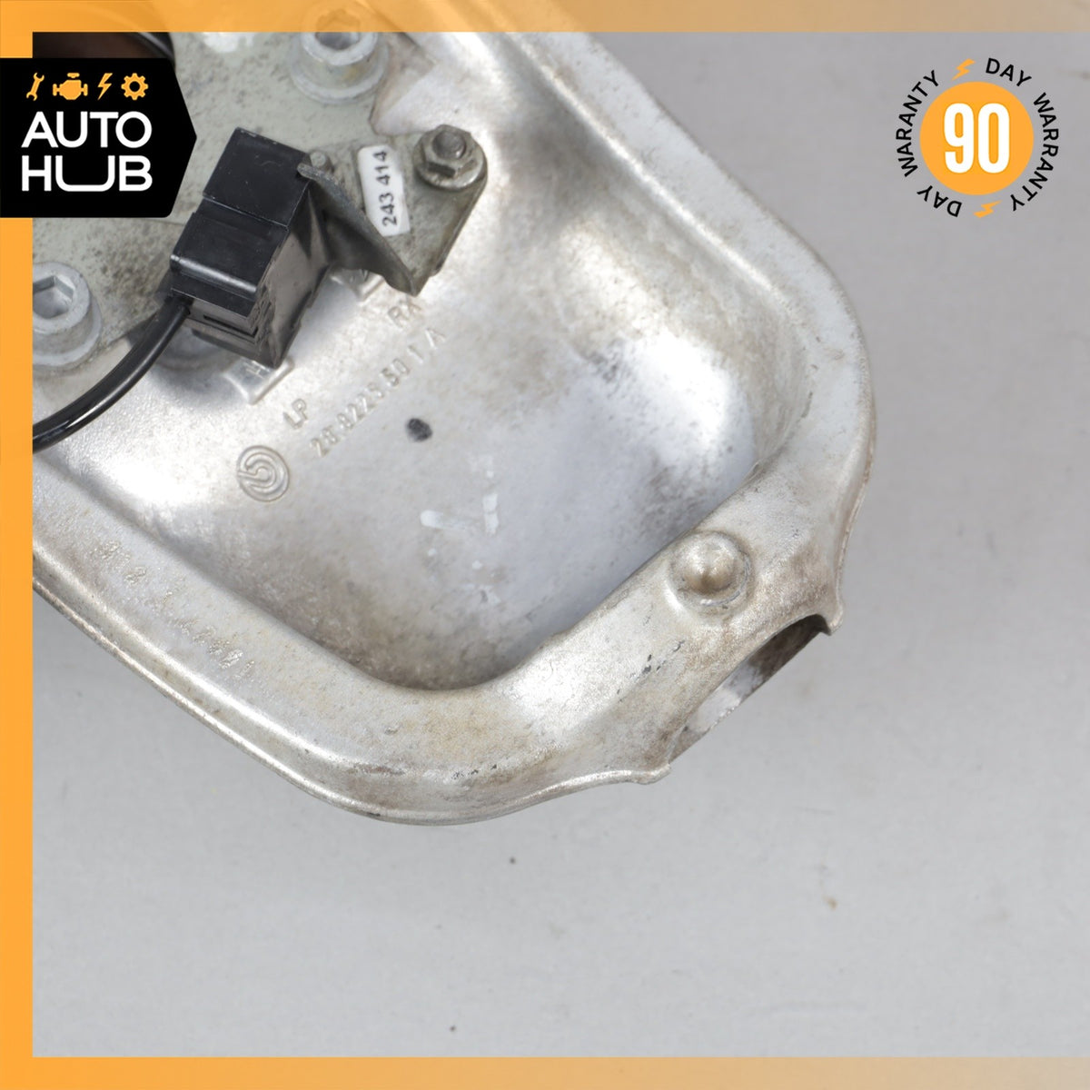 03-10 Maserati GranTurismo M145 Front Left Side Spindle Knuckle Hub OEM 23k - photo 15