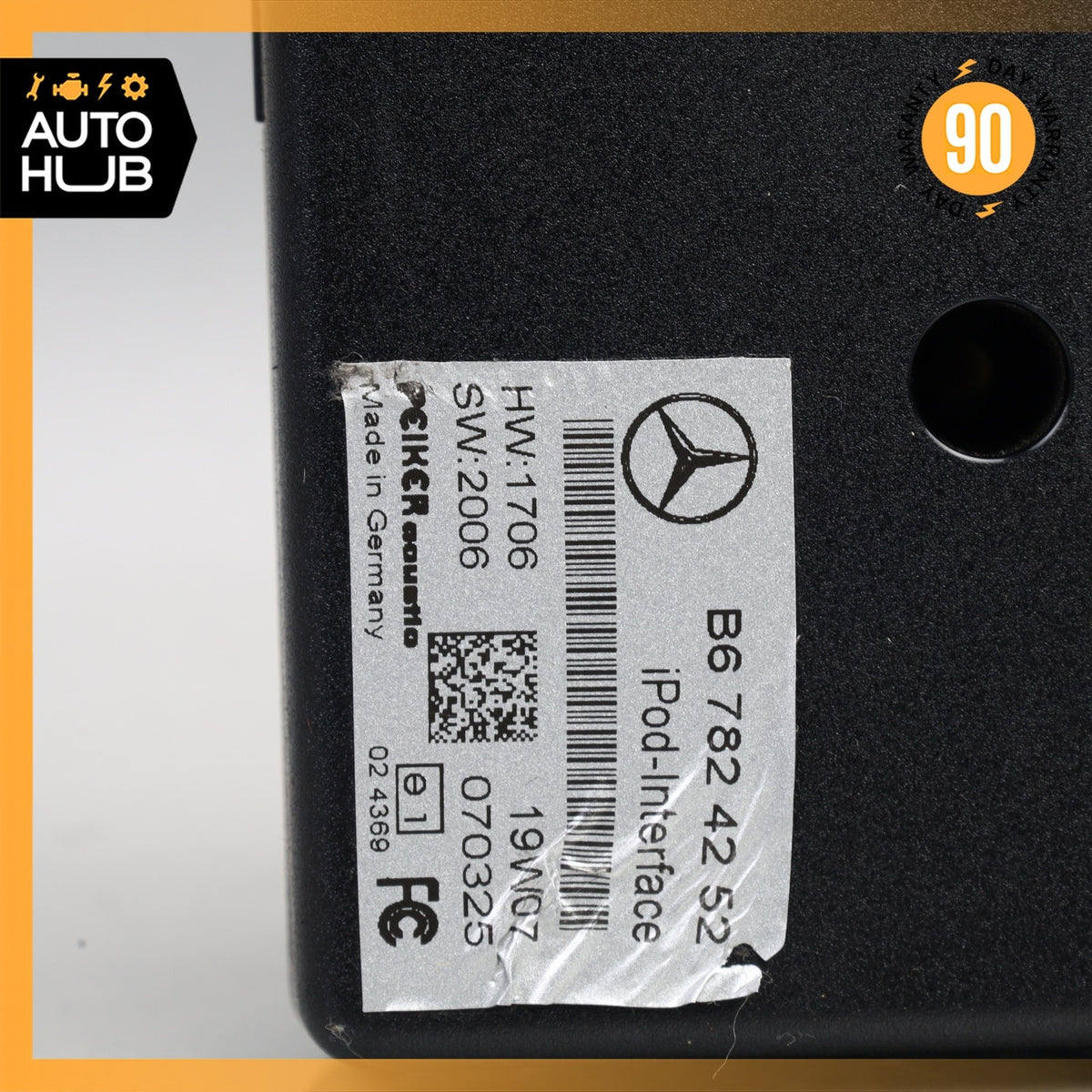 07-13 Mercedes W209 CLK350 ML63 E350 Ipod Interface Control Module B67824252 OEM - photo 6