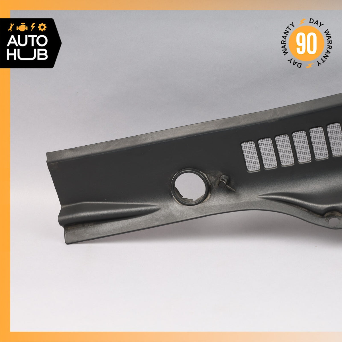 04-09 Cadillac XLR Windshield Wiper Washer Plastic Cowl Cover Panel Trim OEM 58k - photo 2