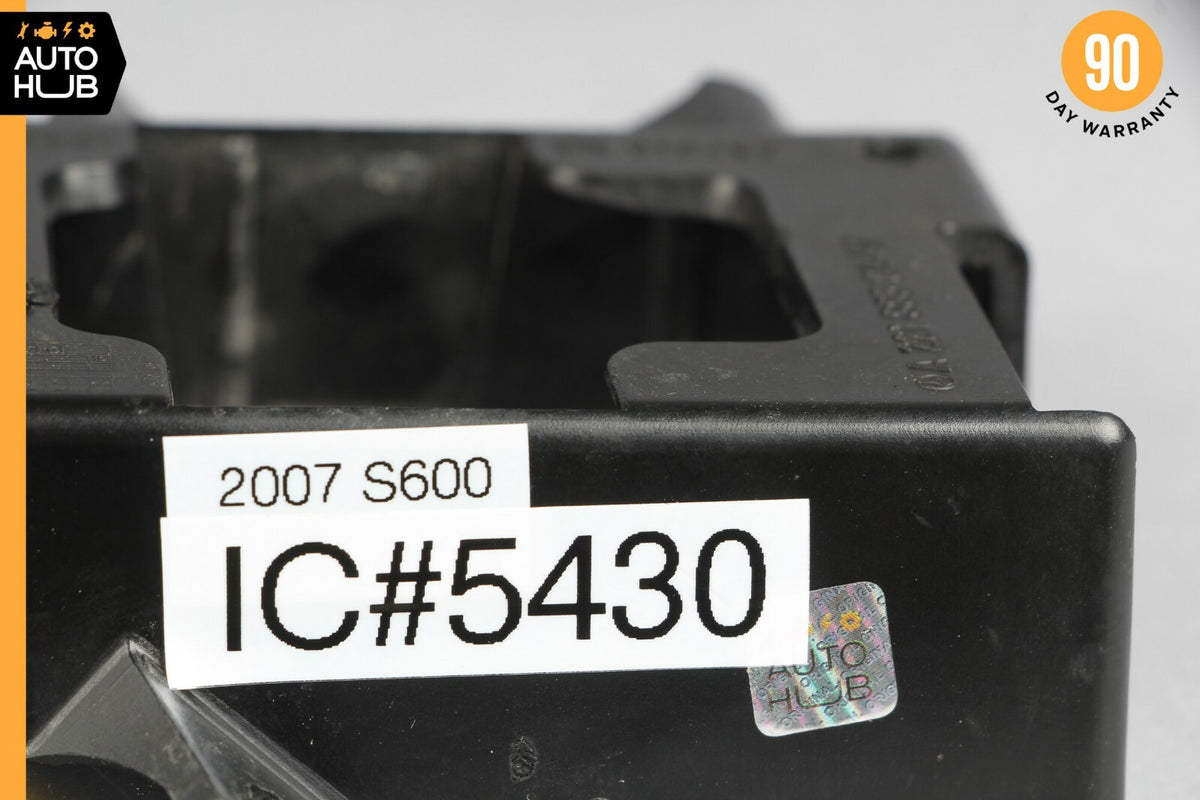 07-09 Mercedes W221 S550 Front Right Blind Spot Radar Distance Sensor Bracket - photo 8