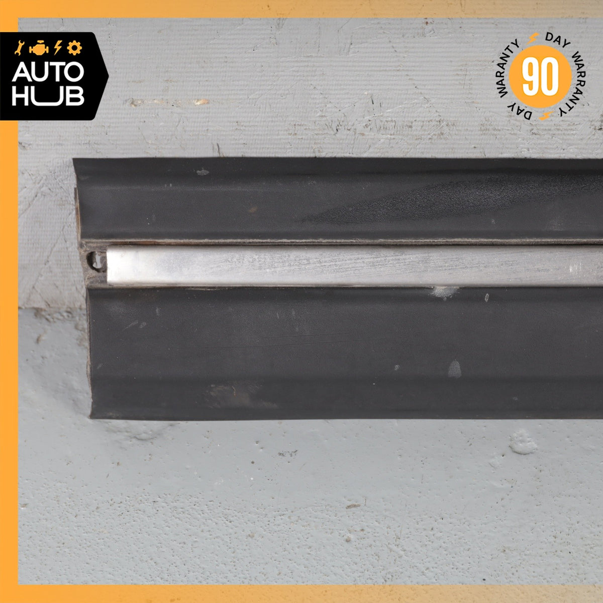 Bentley Brooklands Silver Spur Front Center Right Bumper Moulding Cover OEM - photo 5
