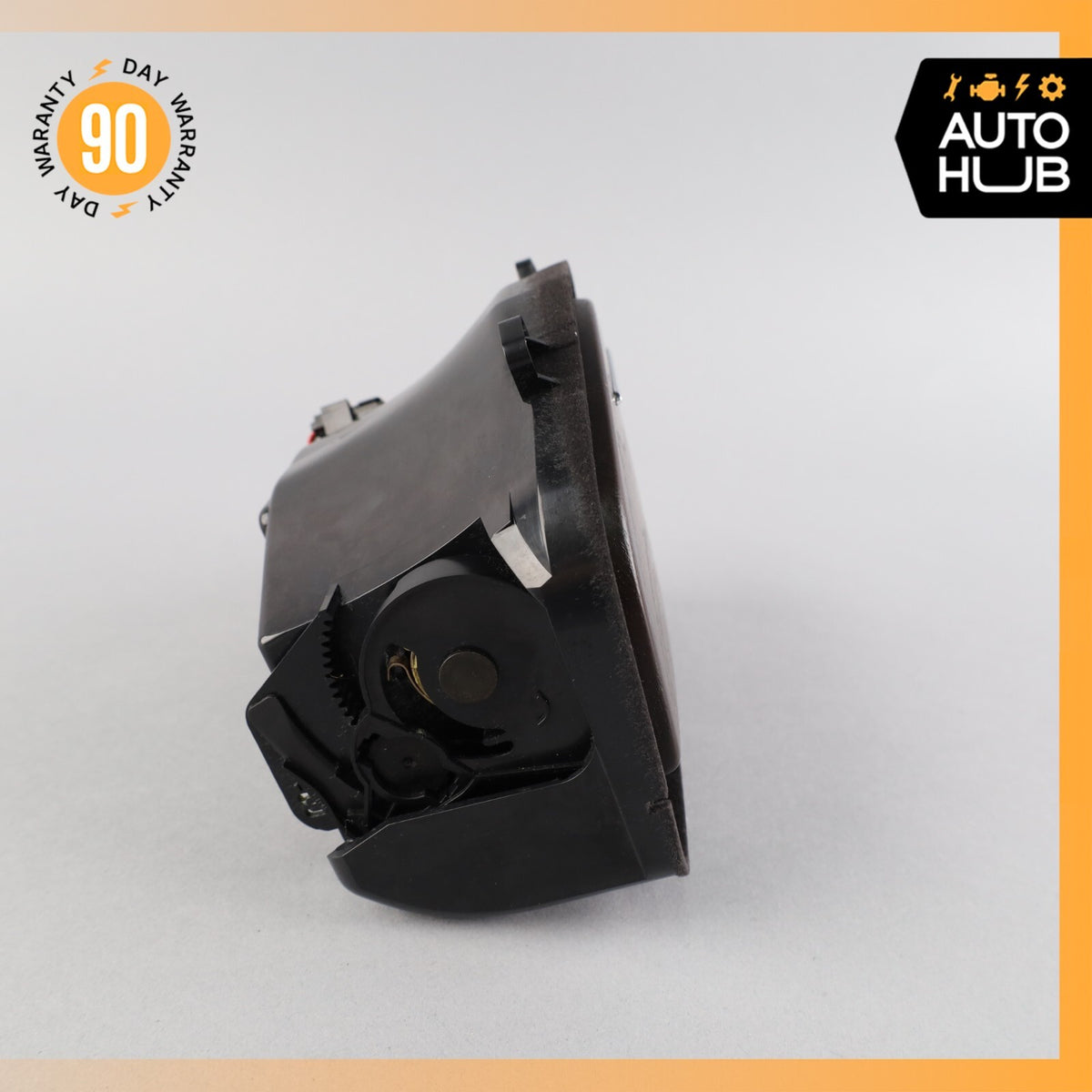 14-24 Maserati Quattroporte M156 Center Console Phone Holder Compartment OEM 32k - photo 6