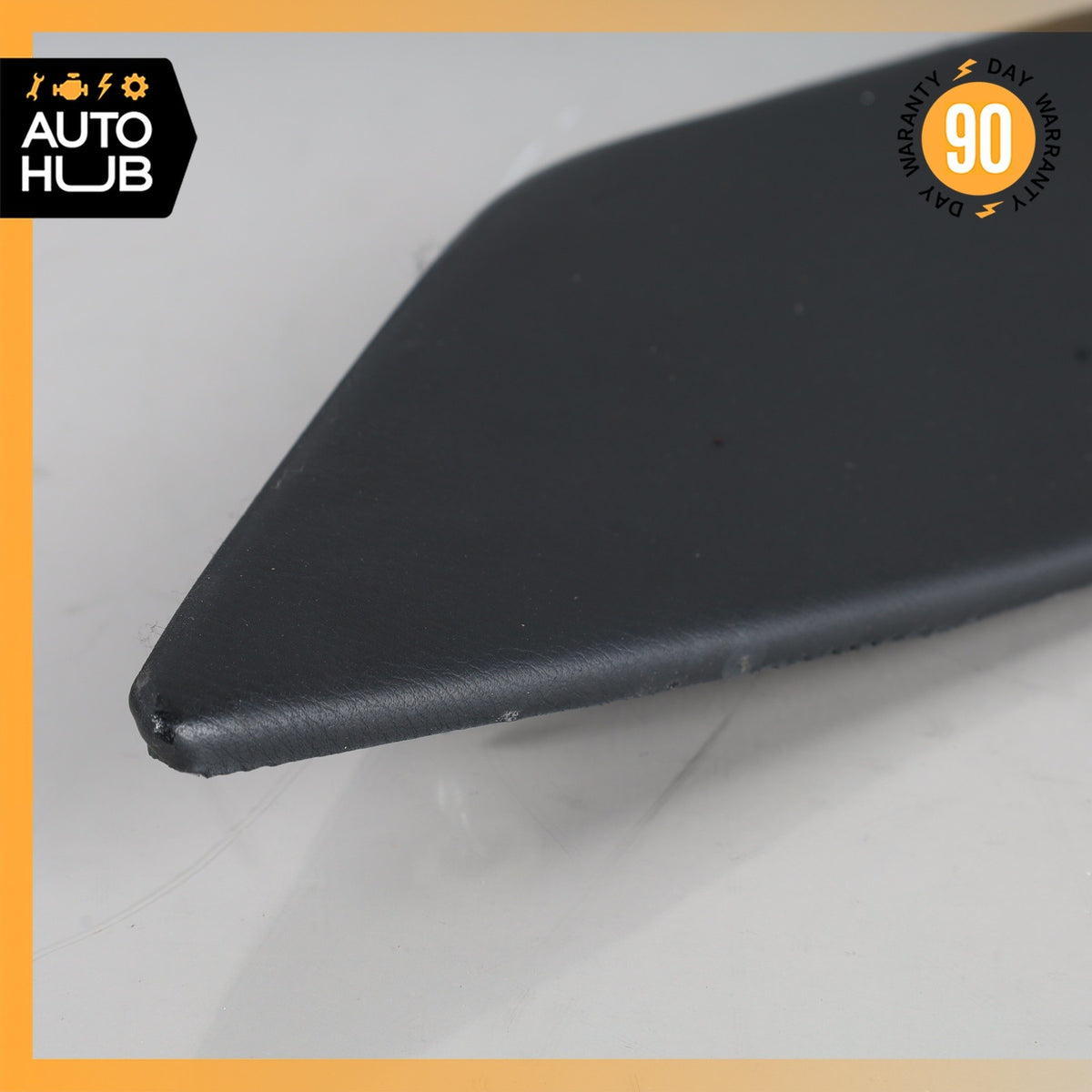 08-19 Maserati GranTurismo S Center Console Armrest Storage Panel Trim Right OEM - photo 3