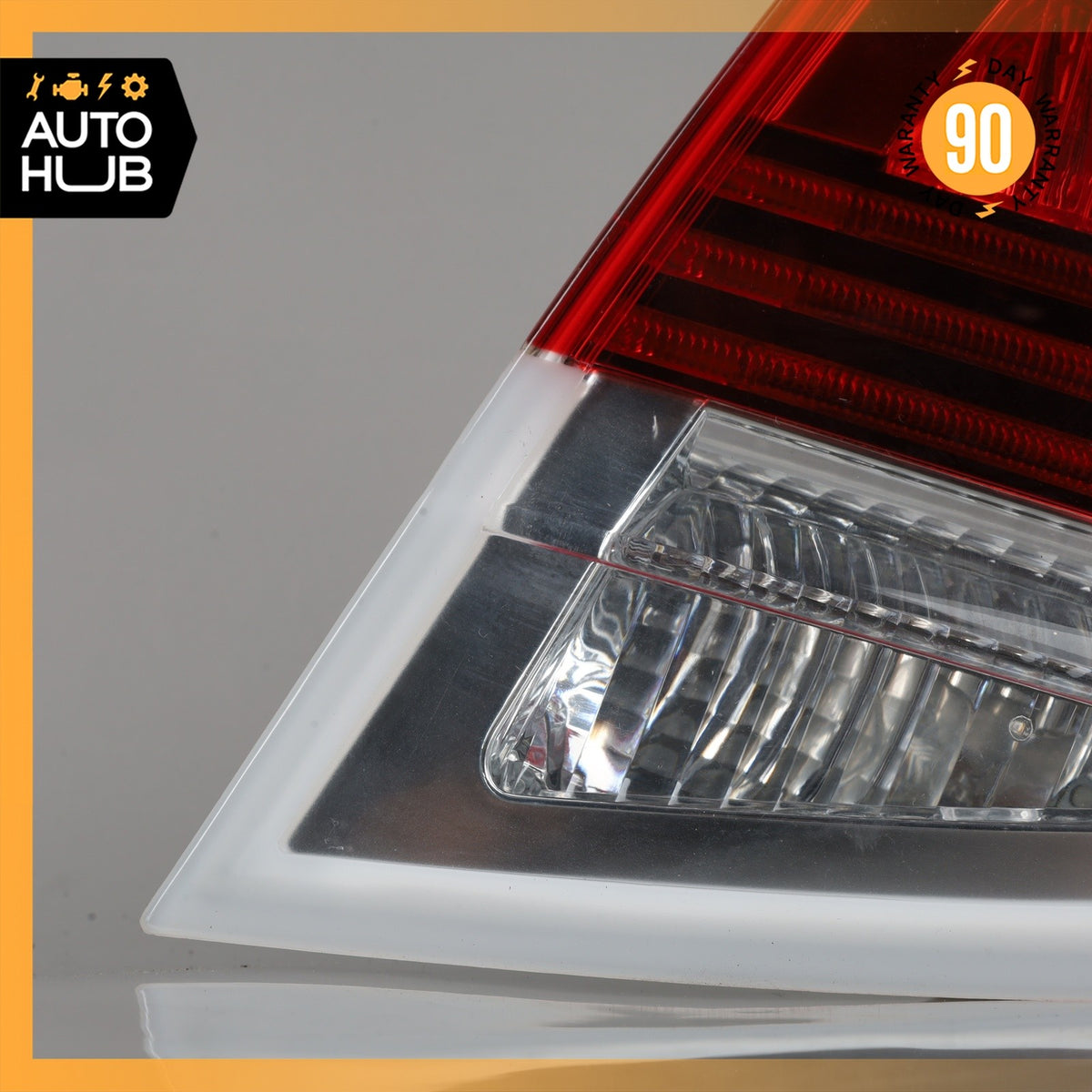 BMW E90 328i 335i Rear Right Side Inner Taillight Tail Light Lamp OEM 67k - photo 4