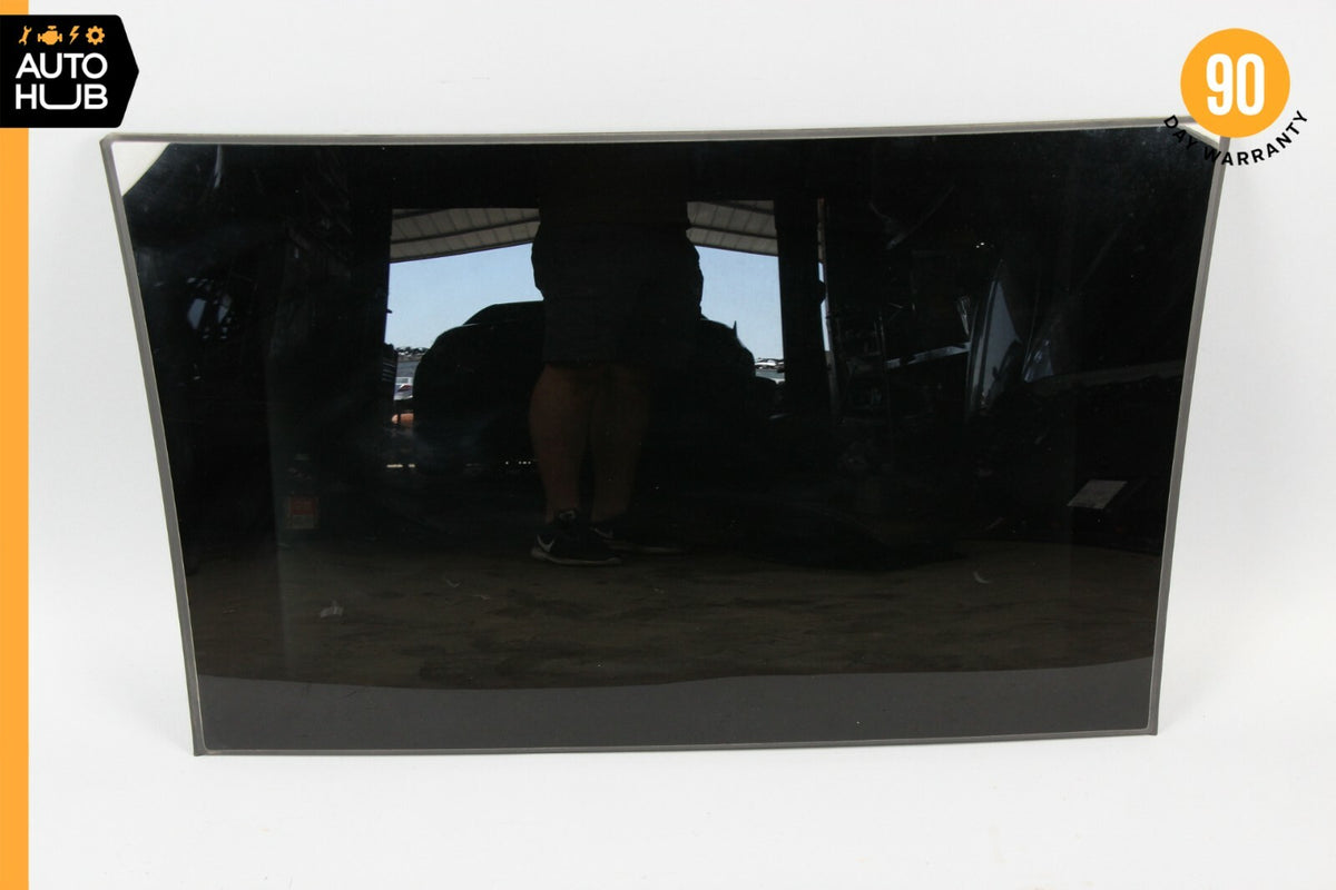 07-13 Mercedes W221 S550 S400 S63 AMG Center Middle Panoramic Roof Glass OEM - photo 1