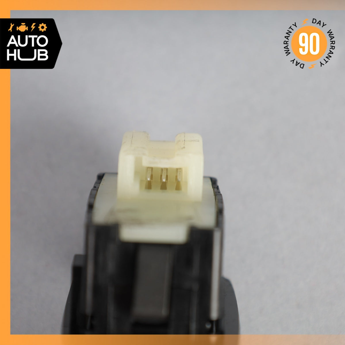 06-12 Mercedes X164 GL450 GL550 3rd Row Left Seat Folding Power Switch Button - photo 6