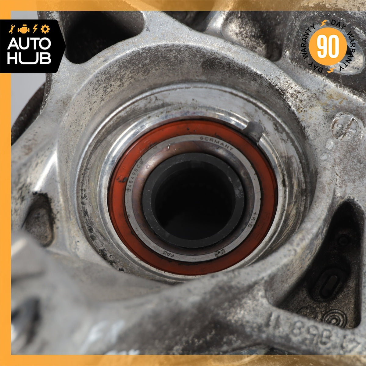 Porsche Boxster 986 Front Right Spindle Knuckle Hub 99634165811 OEM - photo 17