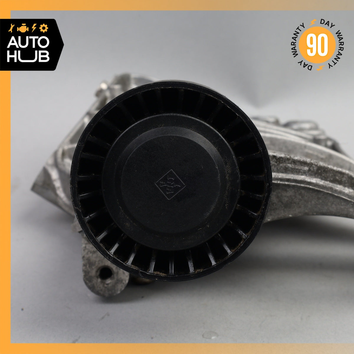 BMW F15 X5 A/C Compressor Support Bracket w/ Pulley 64557585167 OEM - photo 2