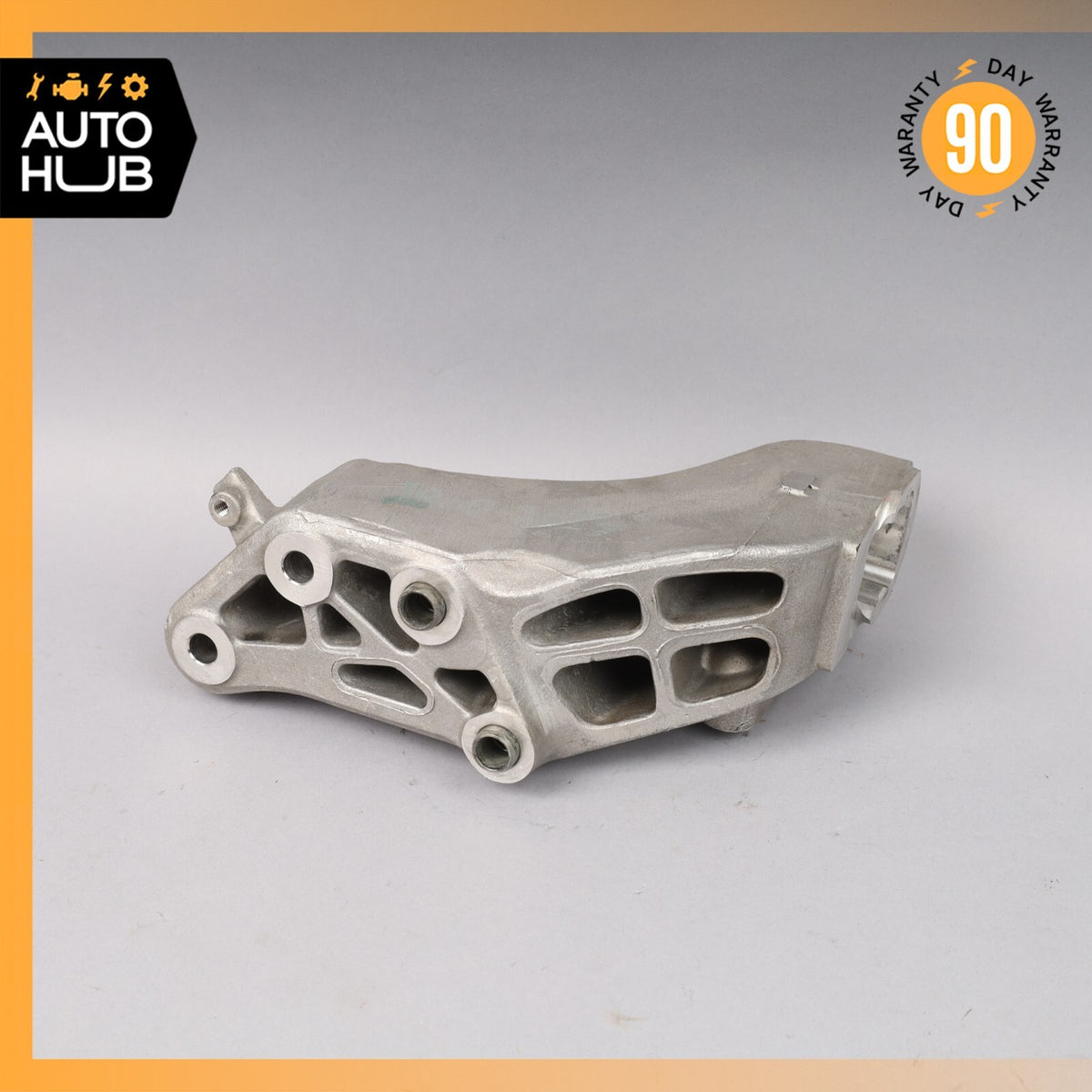 14-18 Maserati Ghibli 3.0L Engine Motor Bracket Mount Left Driver Side OEM 51k - photo 5