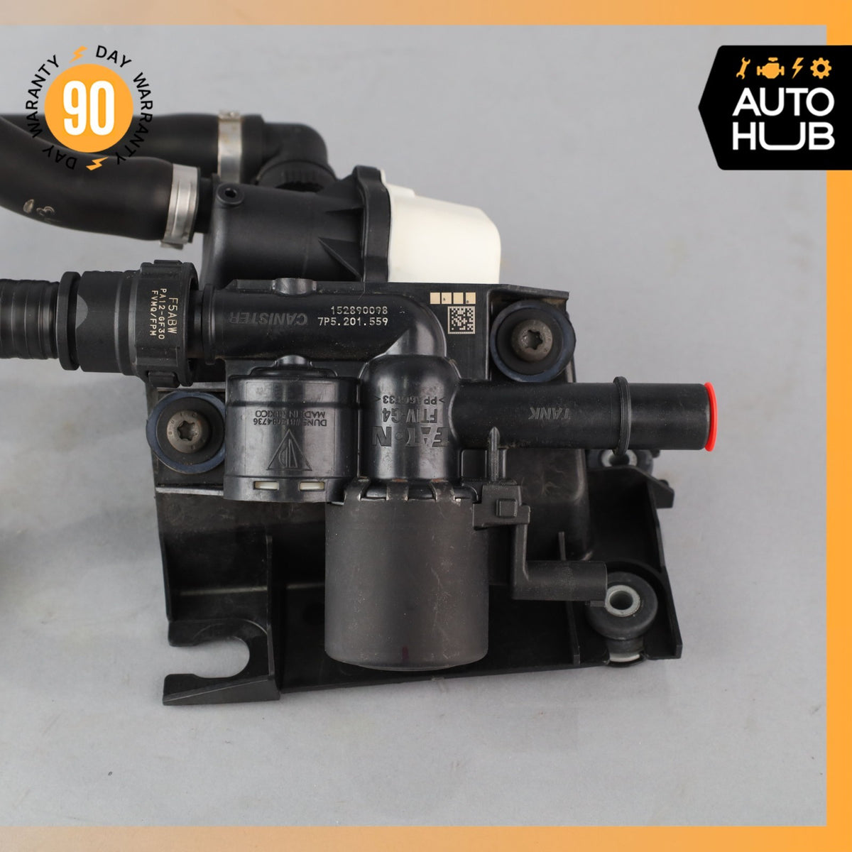 Porsche Cayenne 958 E-Hybrid Evap Fuel Leak Detection Pump w / Hose OEM - photo 2