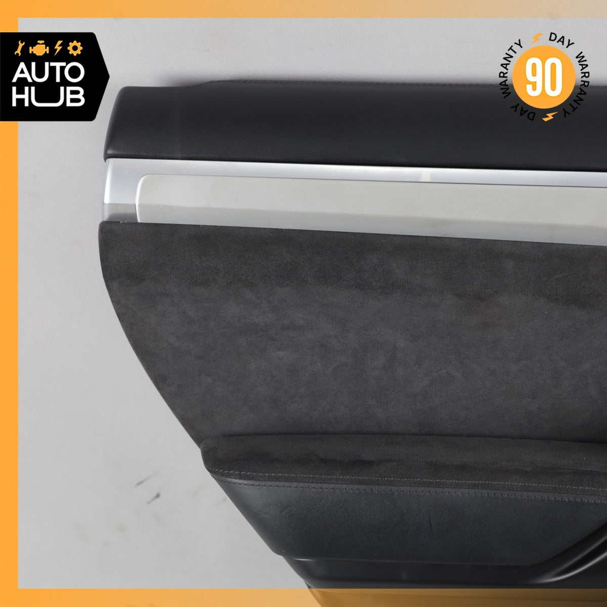 11-18 Porsche Cayenne 958 GTS Rear Left Side Interior Door Panel Suede OEM - photo 4