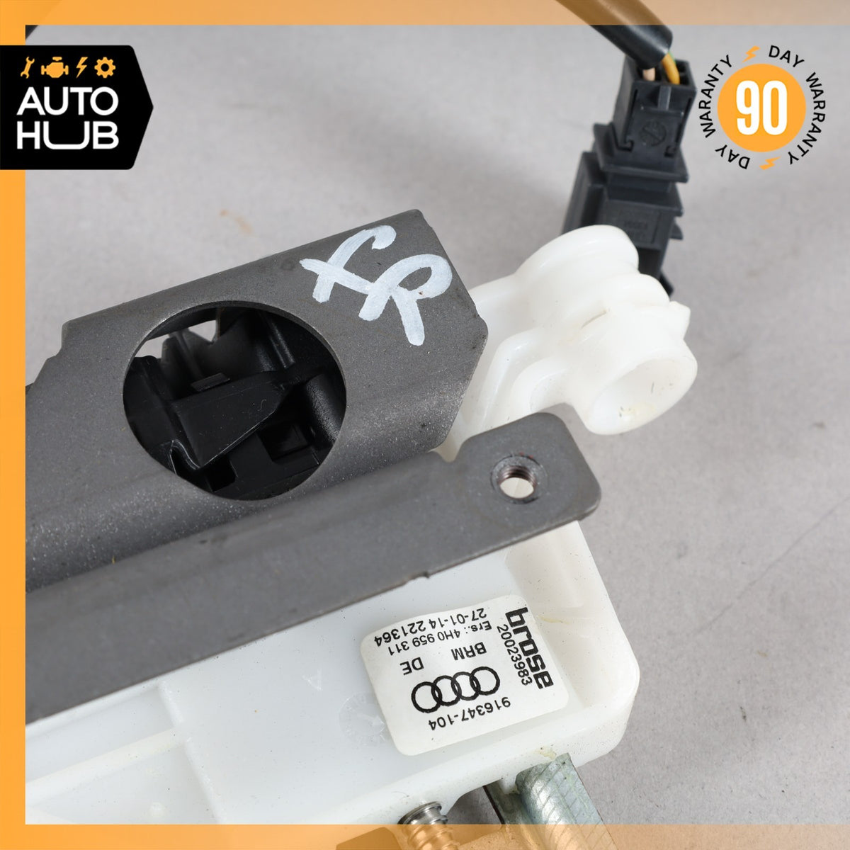 Bentley Flying Spur Front Right Seat Headrest Adjustment Motor 4H0959311 OEM - photo 3