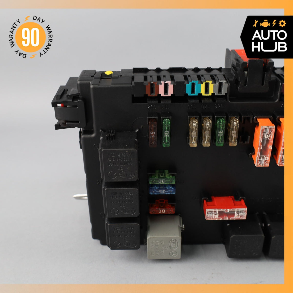 07-09 Mercedes W216 CL63 AMG S550 Rear Trunk Fuse Box Module 2215408301 OEM - photo 3