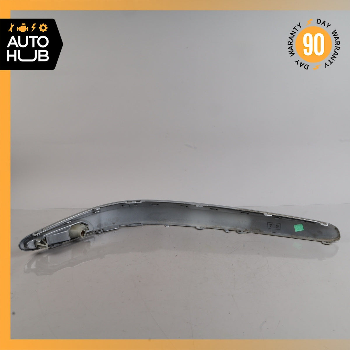 03-06 Mercedes W211 E320 E500 E55 AMG Front Left Side Bumper Molding Trim OEM - photo 5