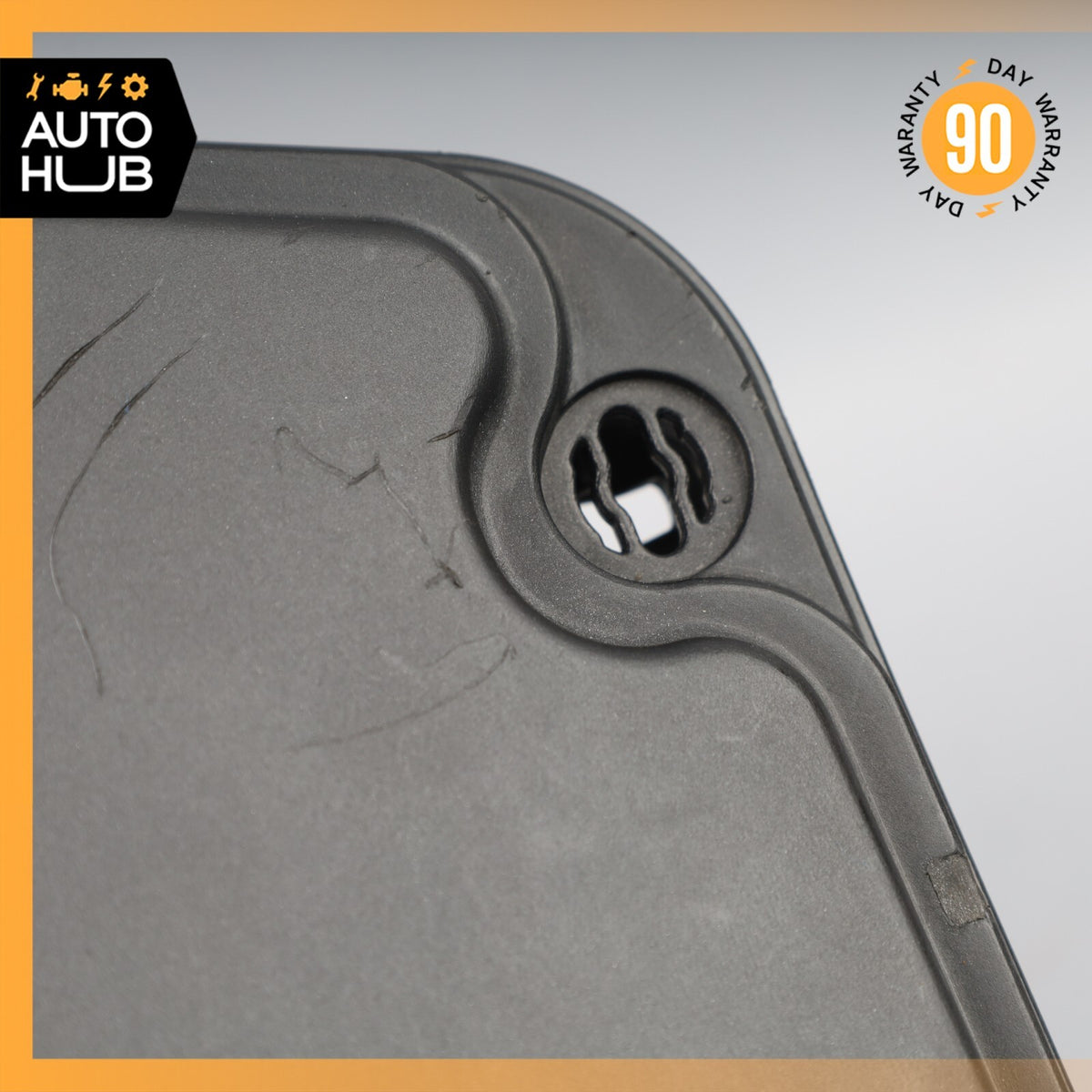 04-19 Maserati Quattroporte M139 Engine Fusebox Control Module Bay Cover OEM - photo 12