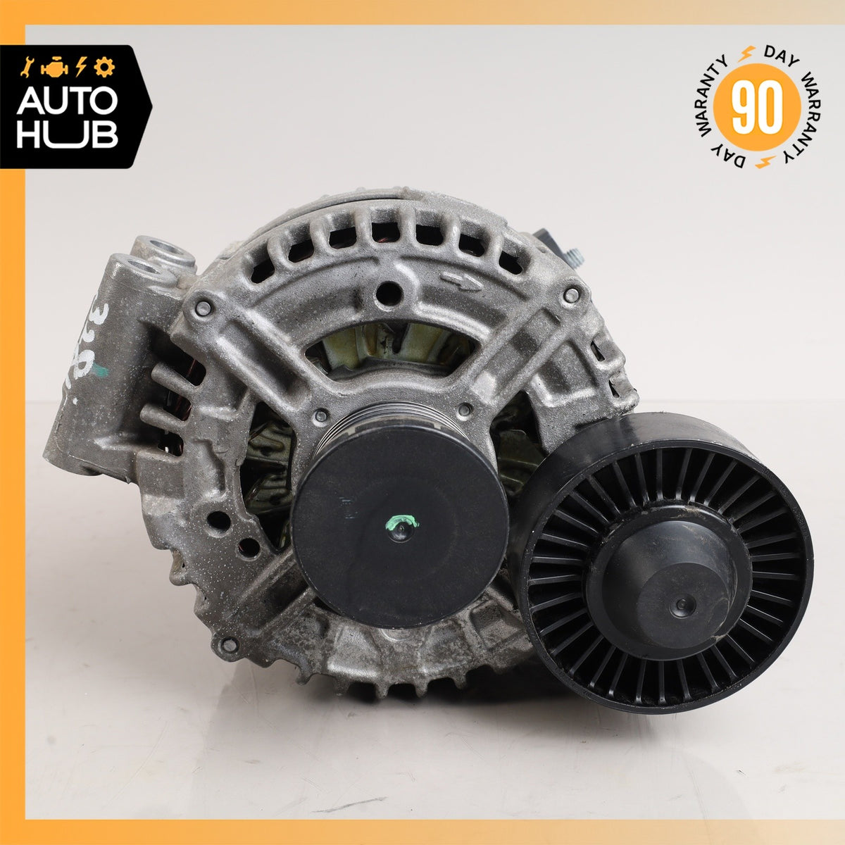 BMW E90 328i 135i Engine Generator Alternator 12317555926 OEM 67k - photo 4