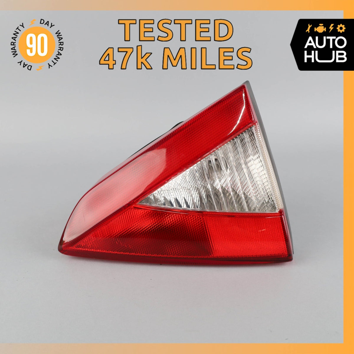 08-16 Maserati GranTurismo M145 Right Side Inner Tail Light Lamp 231568 OEM 47k - photo 1