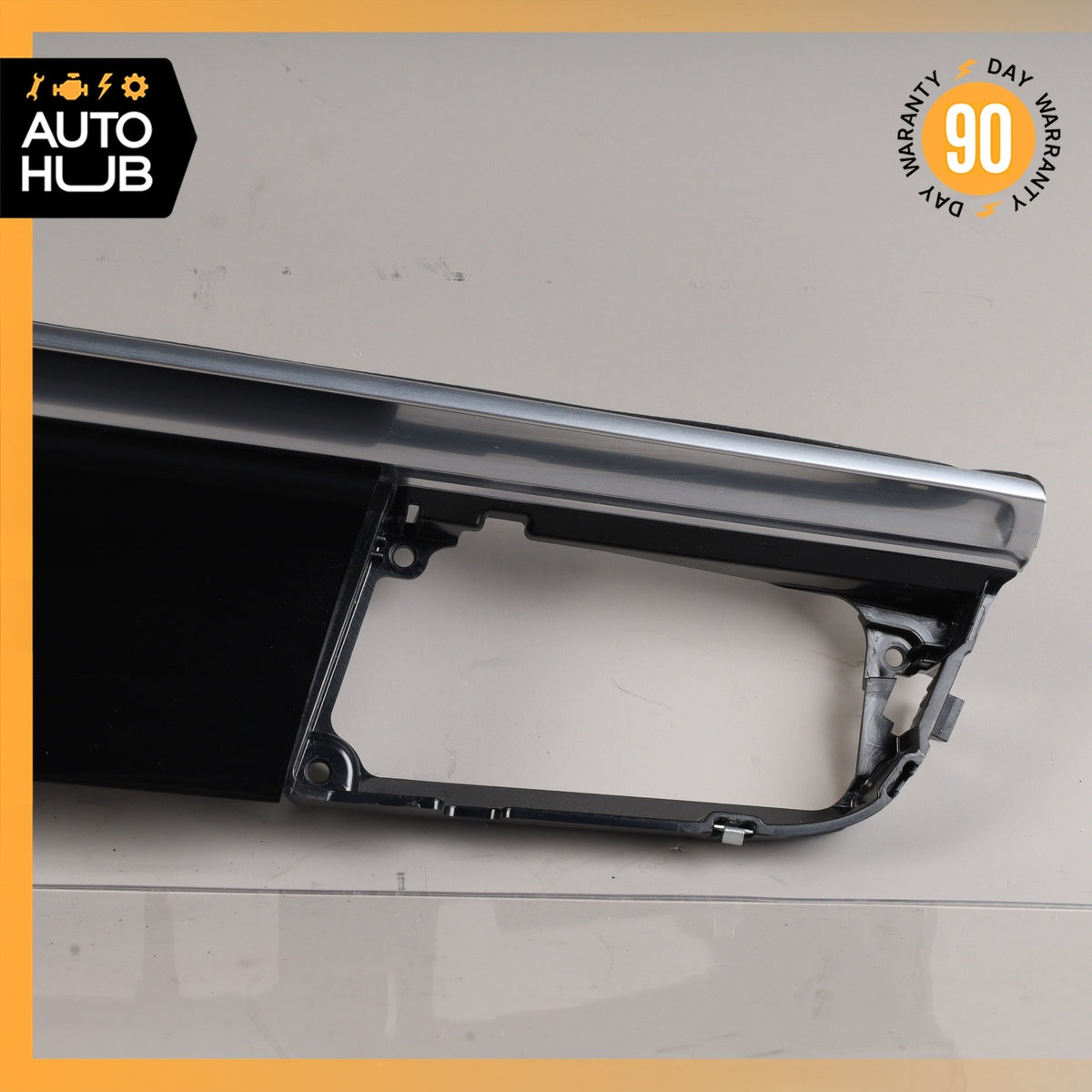 Porsche Macan 95B Right Dashboard Panel Molding Piano Wood 95B857224AA OEM 89k - photo 4