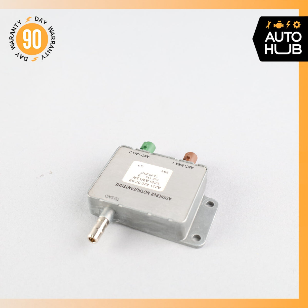 07-17 Mercedes W221 S550 S63 S600 Antenna Amplifier AMP Splitter Module OEM - photo 2