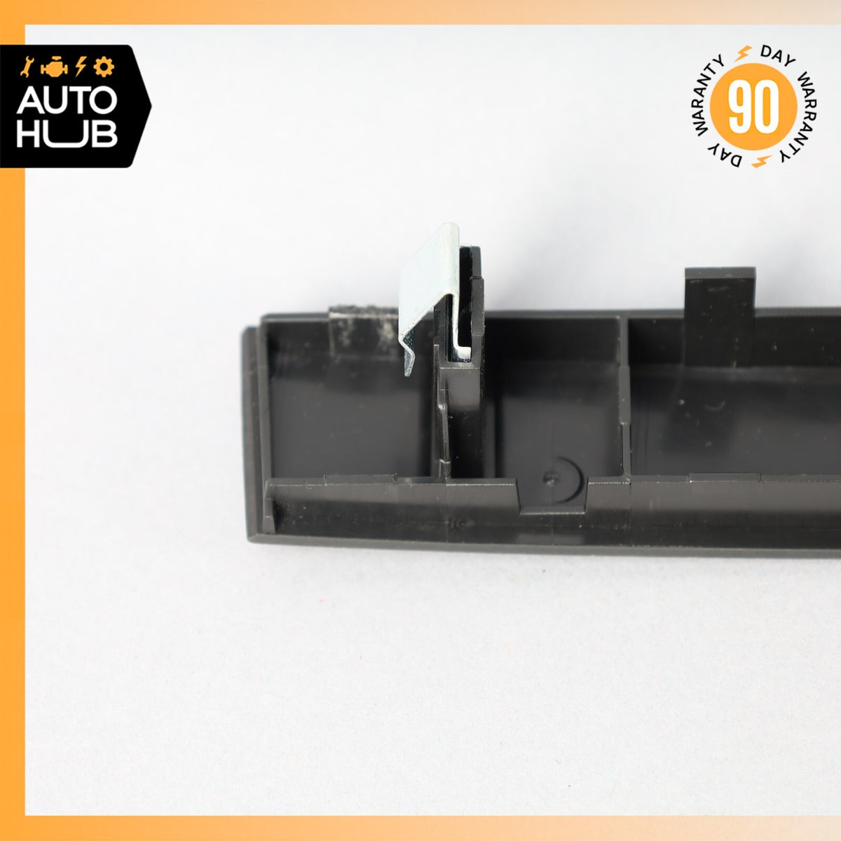 Maserati Quattroporte M156 Rear Center Console Trim OEM - photo 6