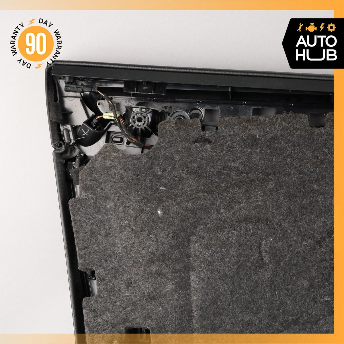 15-24 Porsche Macan 95B Front Right Passenger Side Interior Door Panel OEM 74k - photo 14