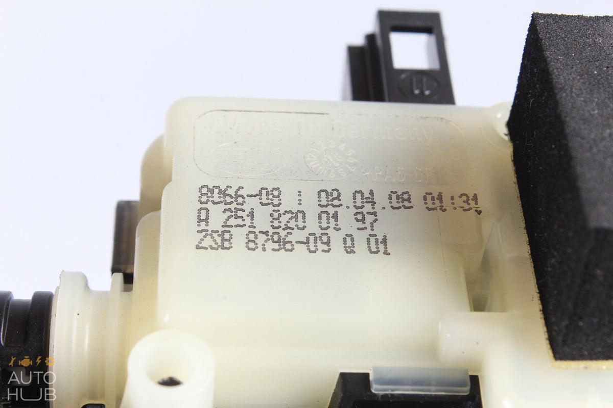 07-13 Mercedes W216 S550 S600 CL550 Fuel Door Release Actuator 2518200197 OEM - photo 9