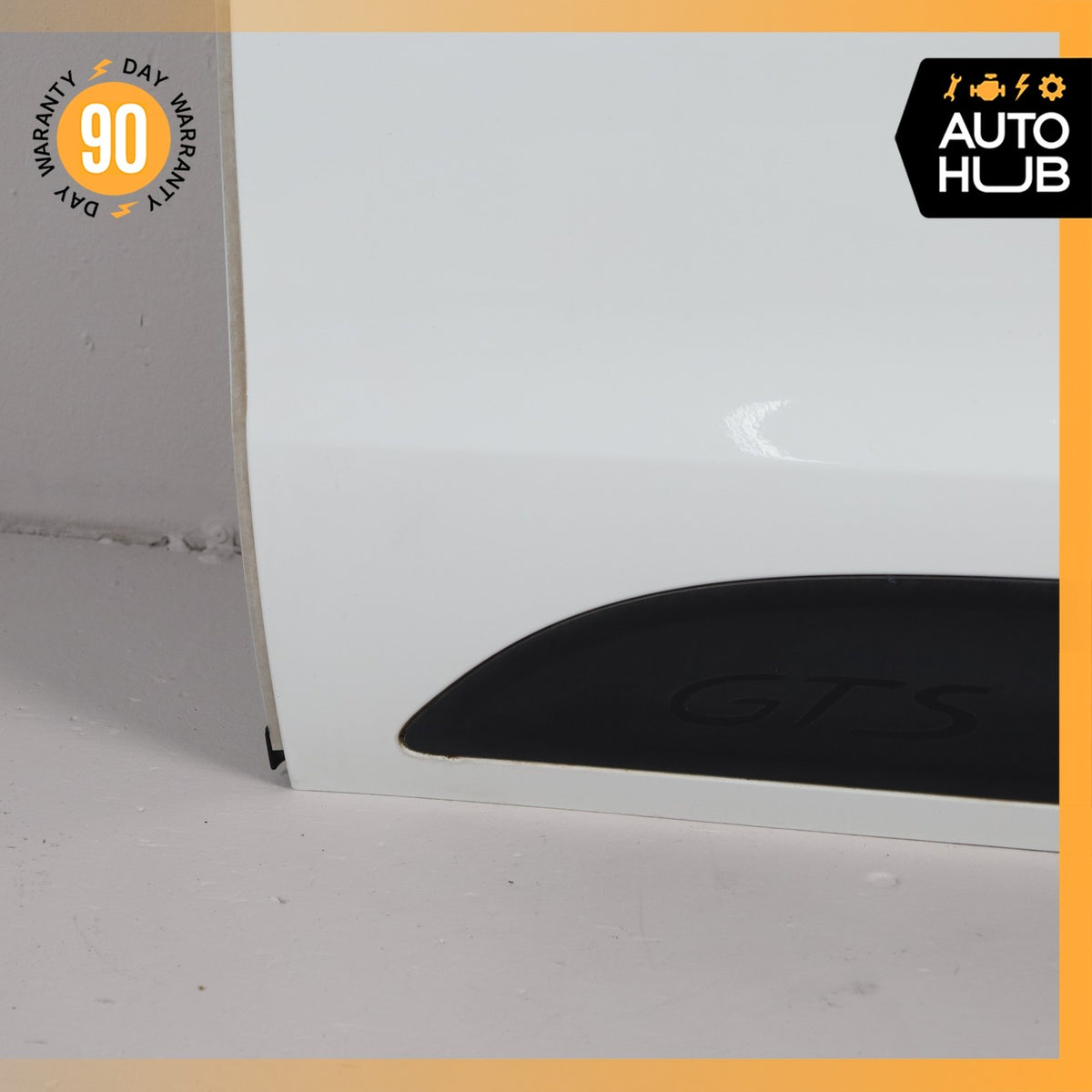15-26 Porsche Macan 95B GTS Front Left Driver Door Shell White 95B831021 OEM - photo 8