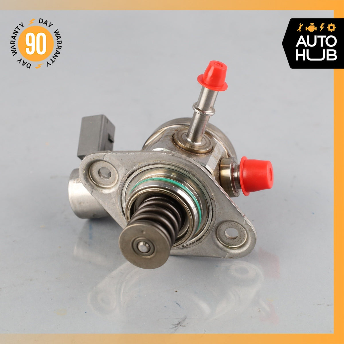 Porsche Macan 95B High Pressure Fuel Pump 94611031561 OEM - photo 1