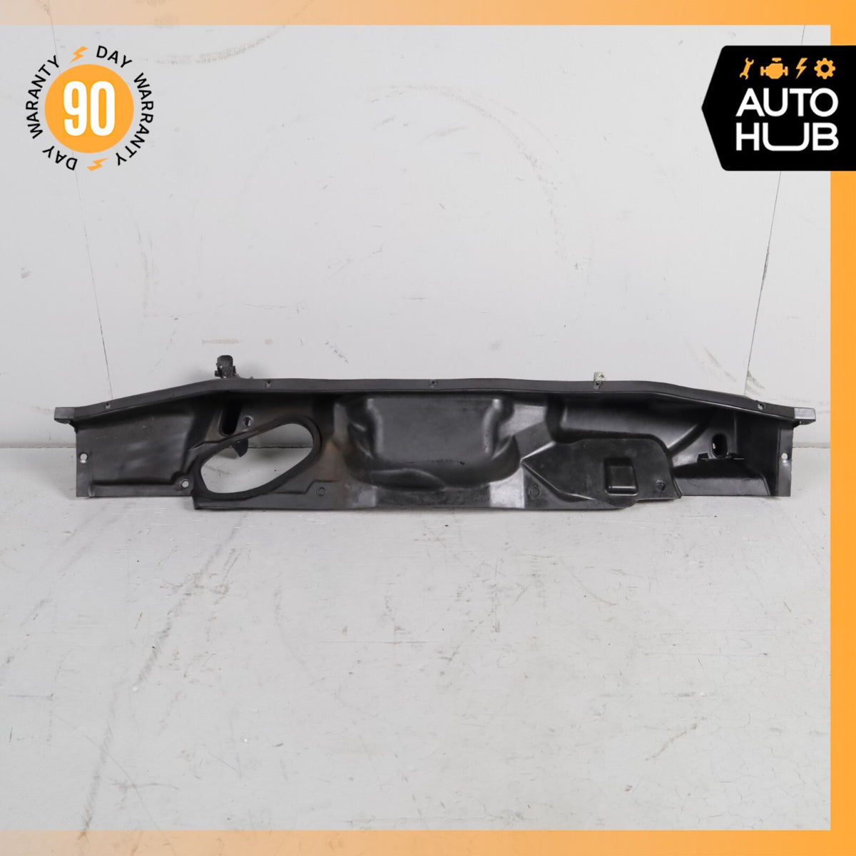 03-13 Maserati Quattroporte M139 Front Windshield Cowl Panel Trim Cover OEM - photo 1