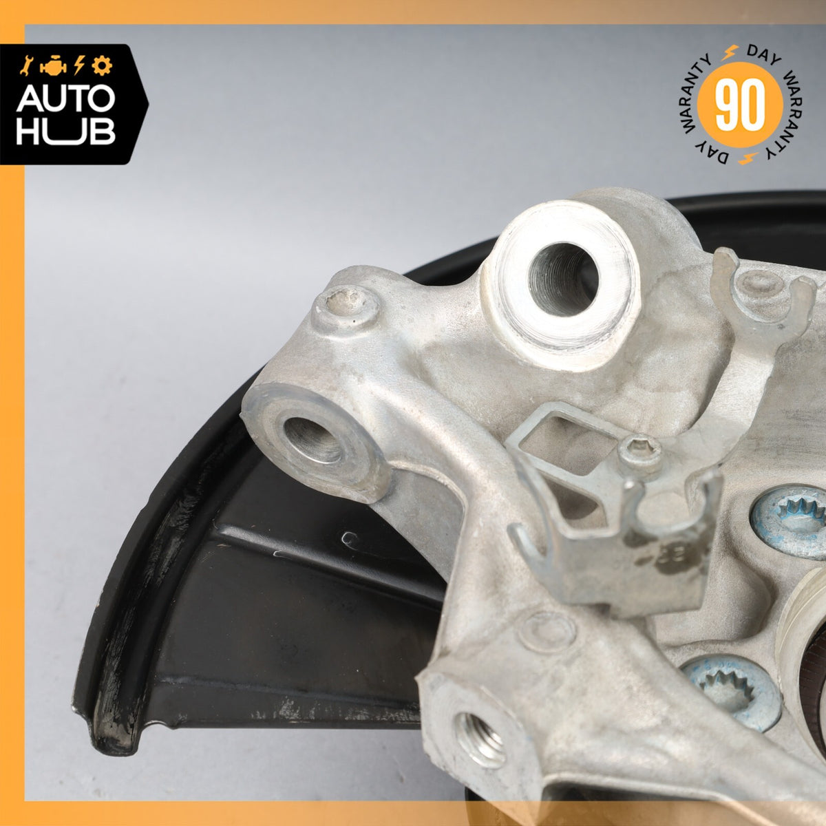 15-18 Porsche Cayenne 958 S Rear Right Side Knuckle Spindle OEM - photo 15