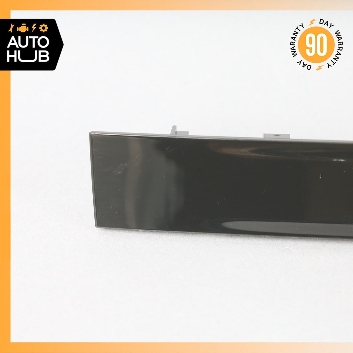 Maserati Quattroporte M156 Rear Center Console Trim OEM - photo 2